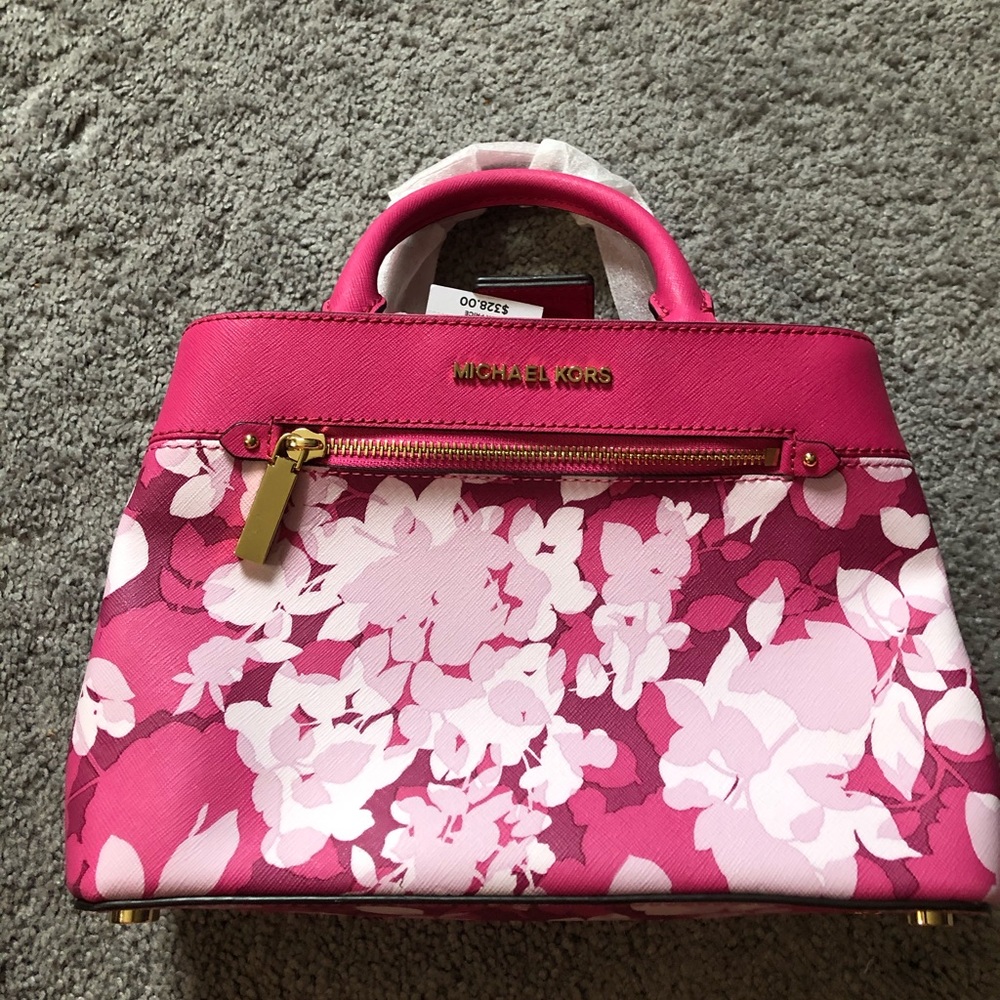 Never used ! Authentic Michael kors bag